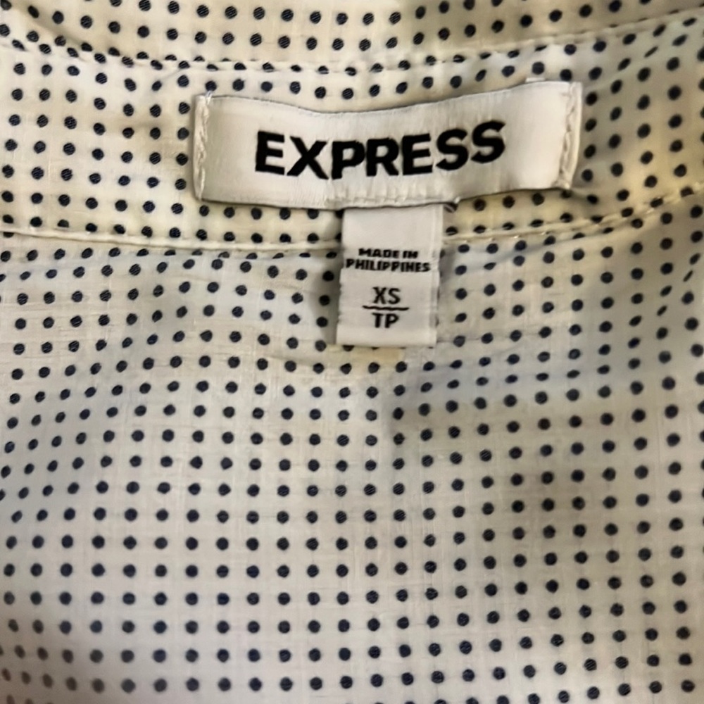 EXPRESS size XS button down - Picture 10 of 12